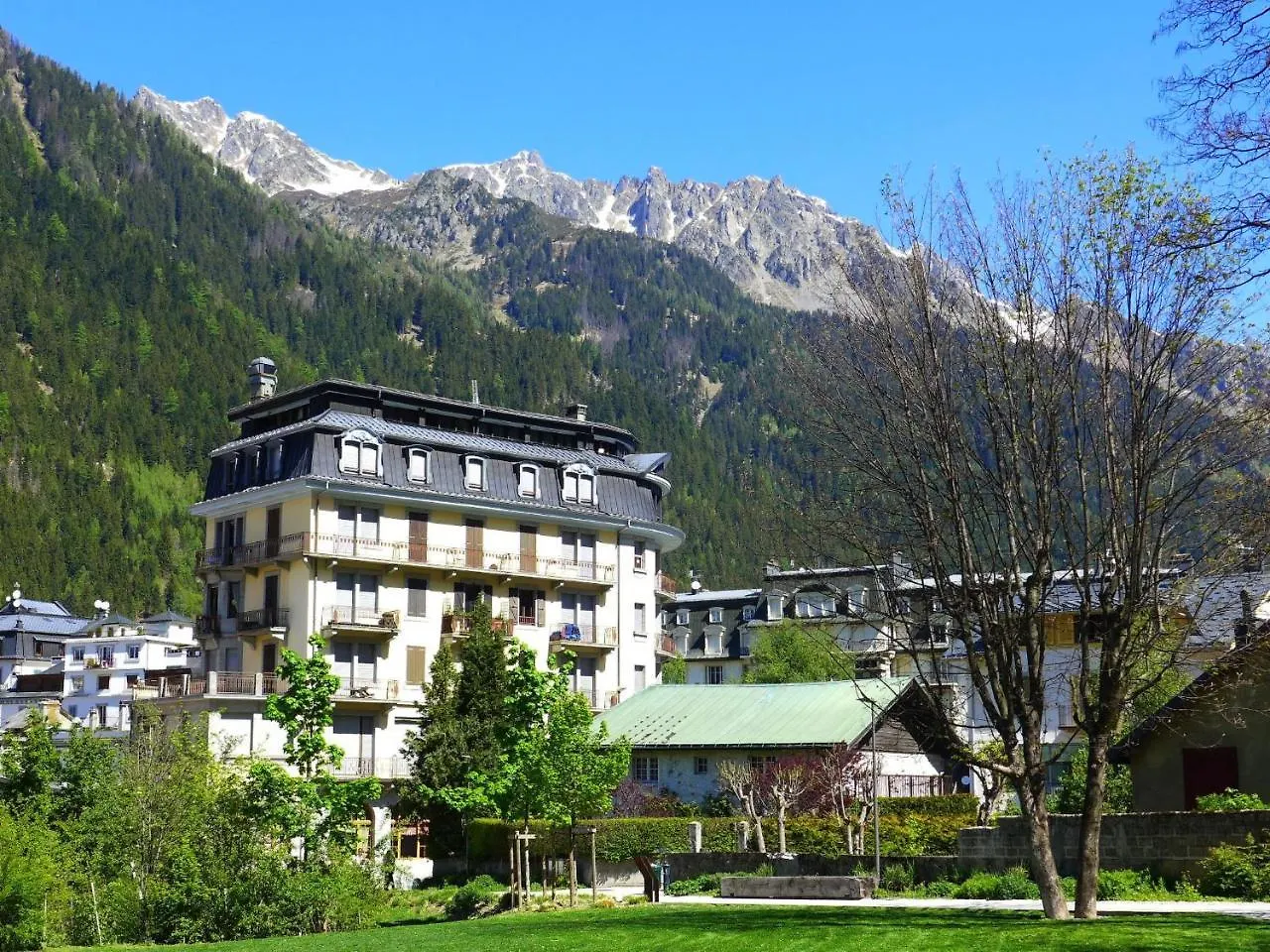Apartment Le Carlton-5 By Interhome Chamonix