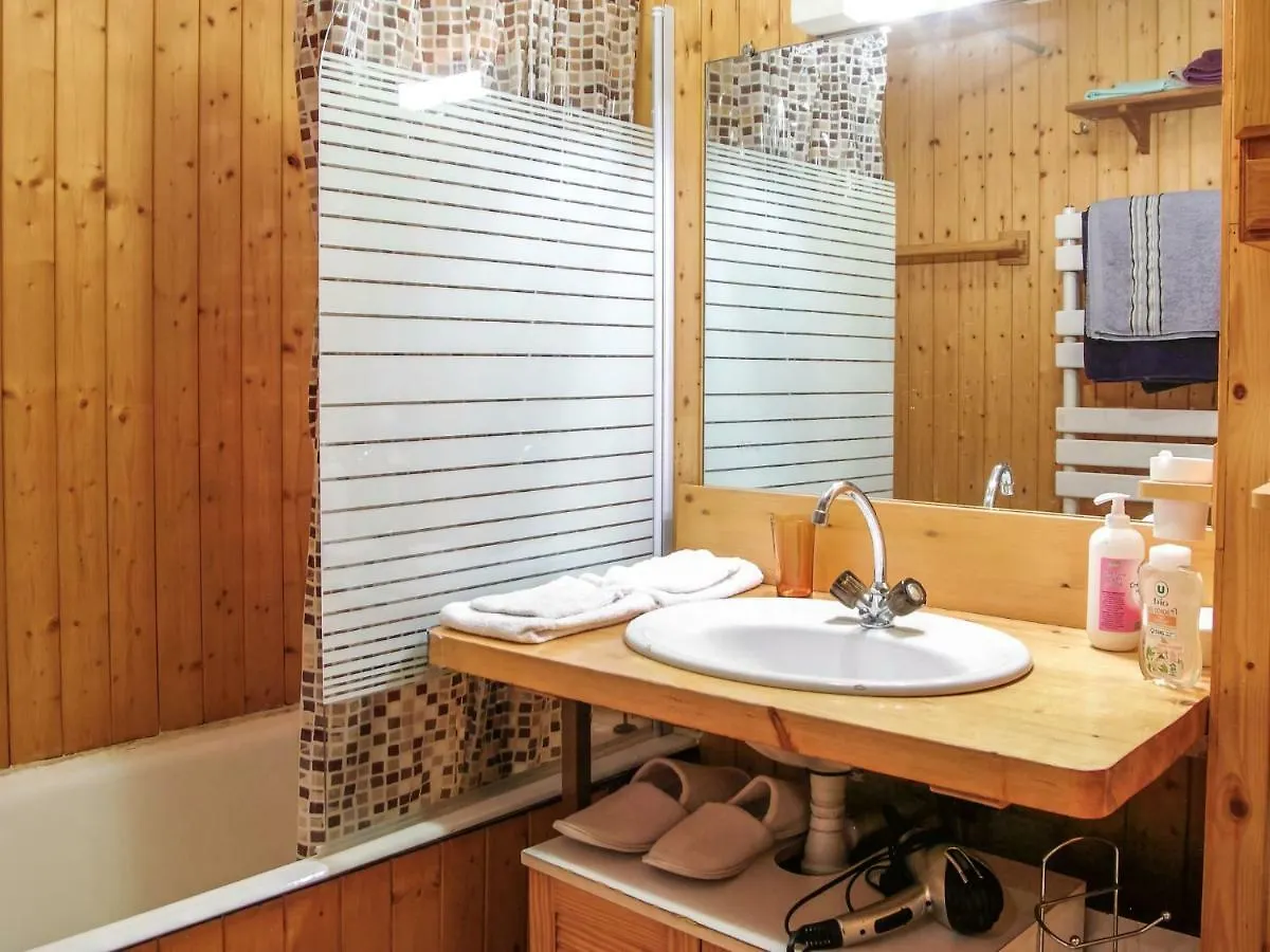 Apartment Le Carlton-5 By Interhome Chamonix